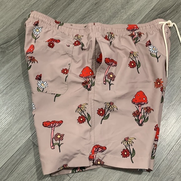 PacSun Recycled Shrooms 17" Swim Trunks NWOT      size XL - Picture 6 of 9